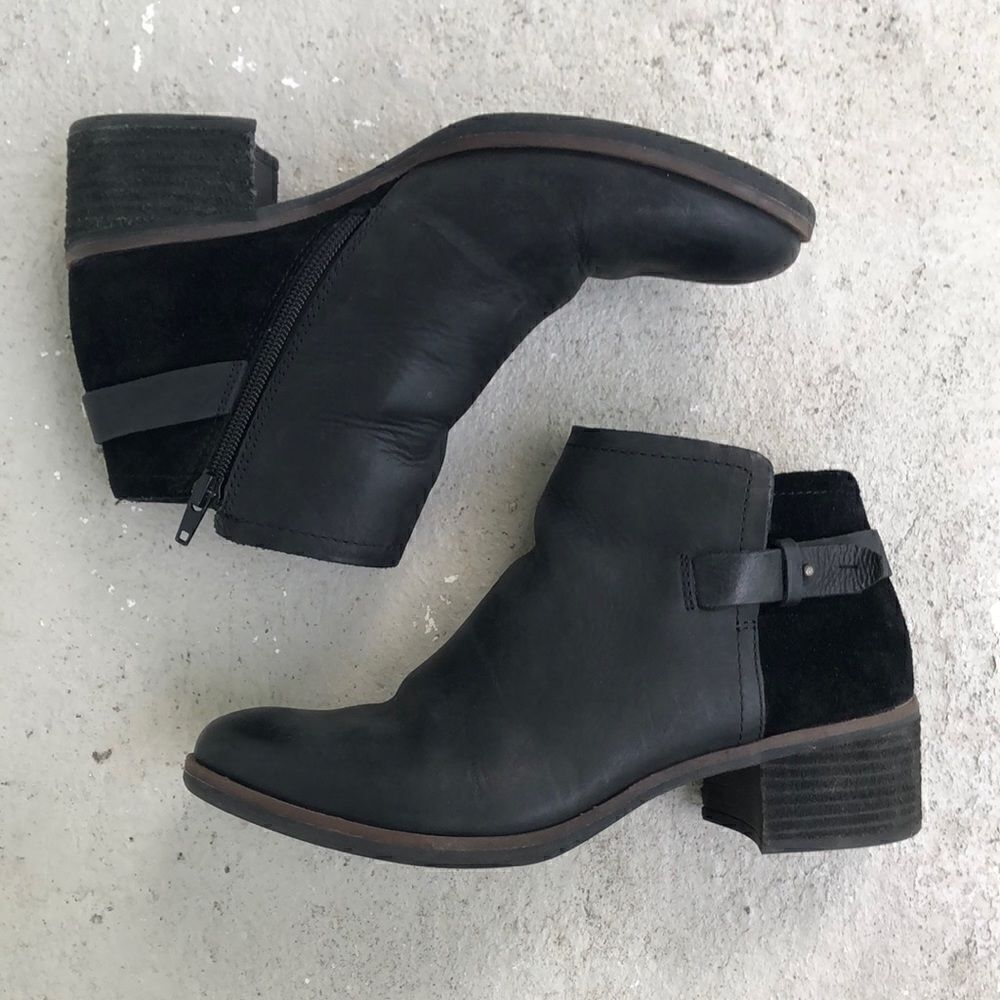 Korks  Booties